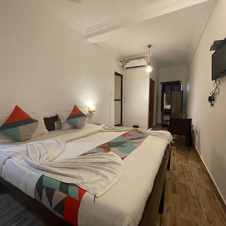 Rj14 Accommodations At Baga Beach Luaran gambar