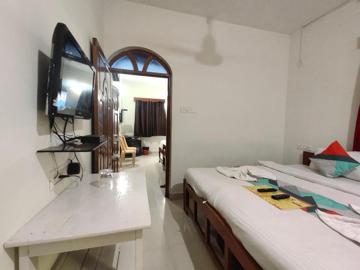 Rj14 Accommodations At Baga Beach Luaran gambar