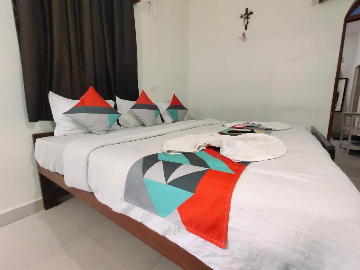 Rj14 Accommodations At Baga Beach Luaran gambar