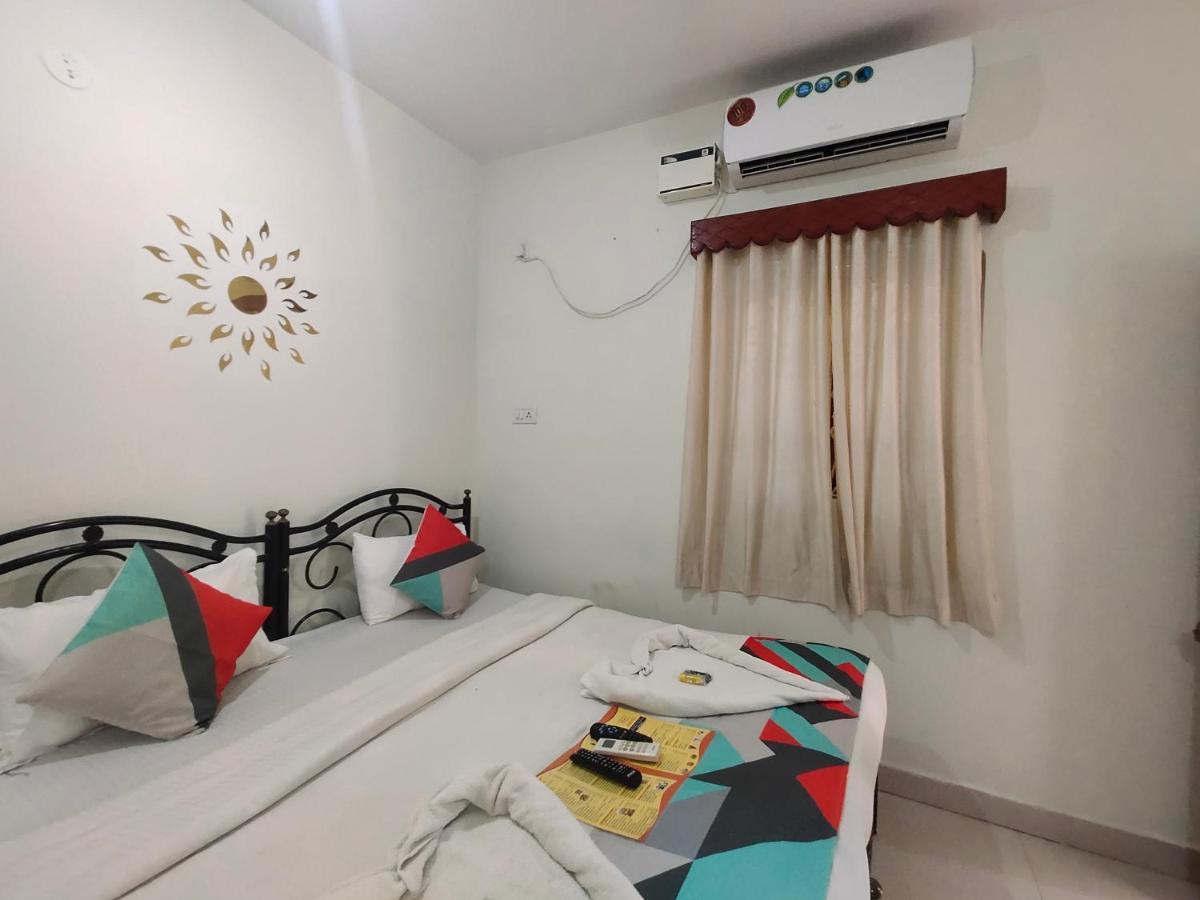 Rj14 Accommodations At Baga Beach Luaran gambar