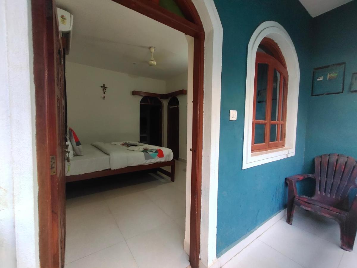 Rj14 Accommodations At Baga Beach Luaran gambar